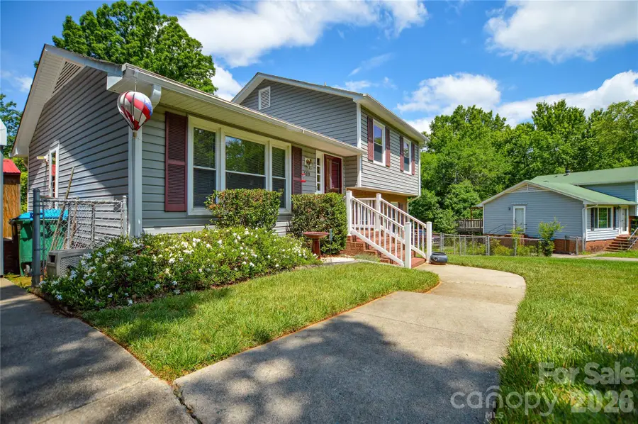 518 Vinecrest Drive, Matthews, NC 28105 - #3