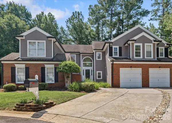 4818 Whistling Oak Court, Charlotte, NC 28269