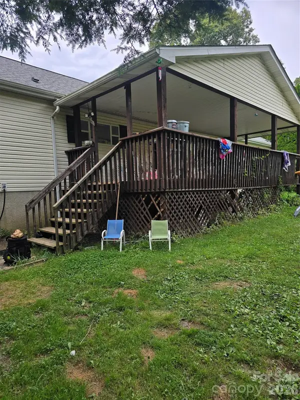 76 Angie Lane, Mills River, NC 28759