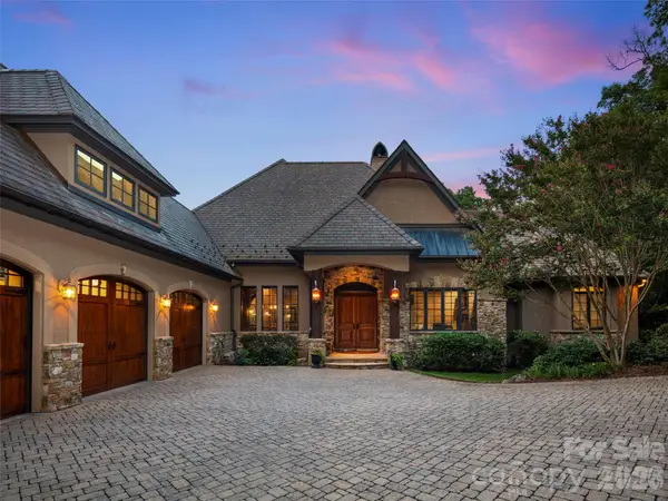 1812 Bella Vista Court, Arden, NC 28704