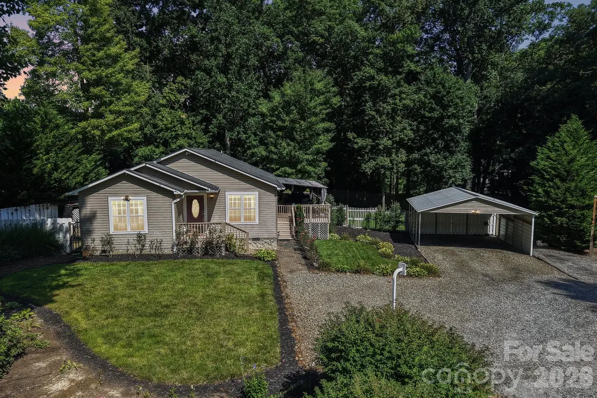 932 Monte Vista Road, Candler, NC 28715 - #1