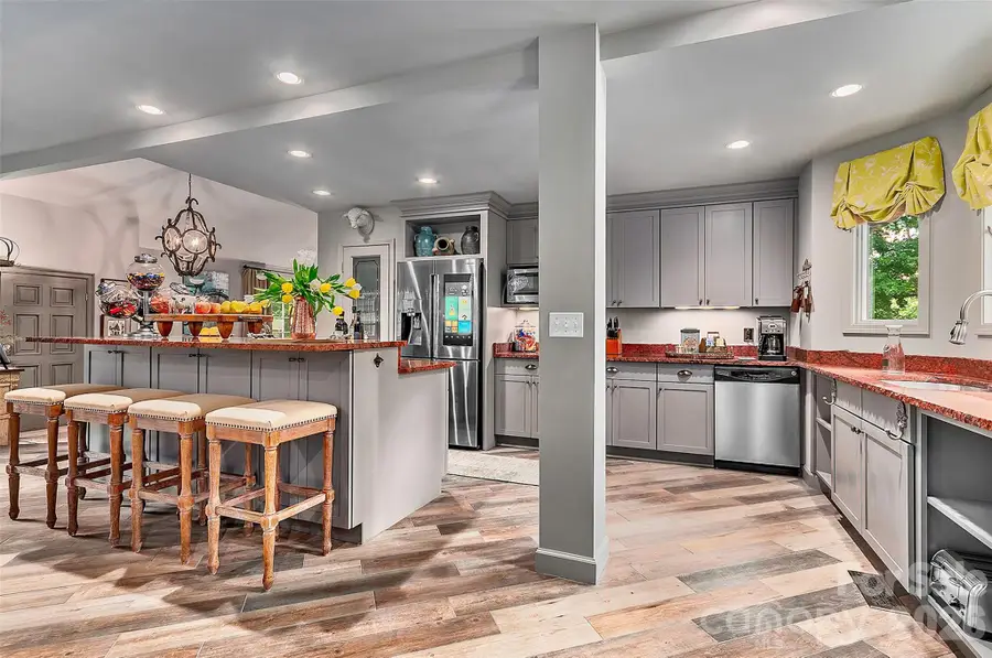 22 Bittersweet Lane, Asheville, NC 28805 - #2