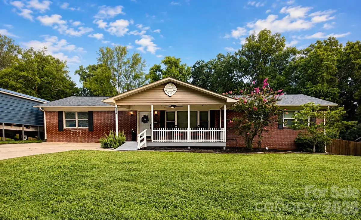 163 Madison Avenue Ne, Concord, NC 28025 - #1