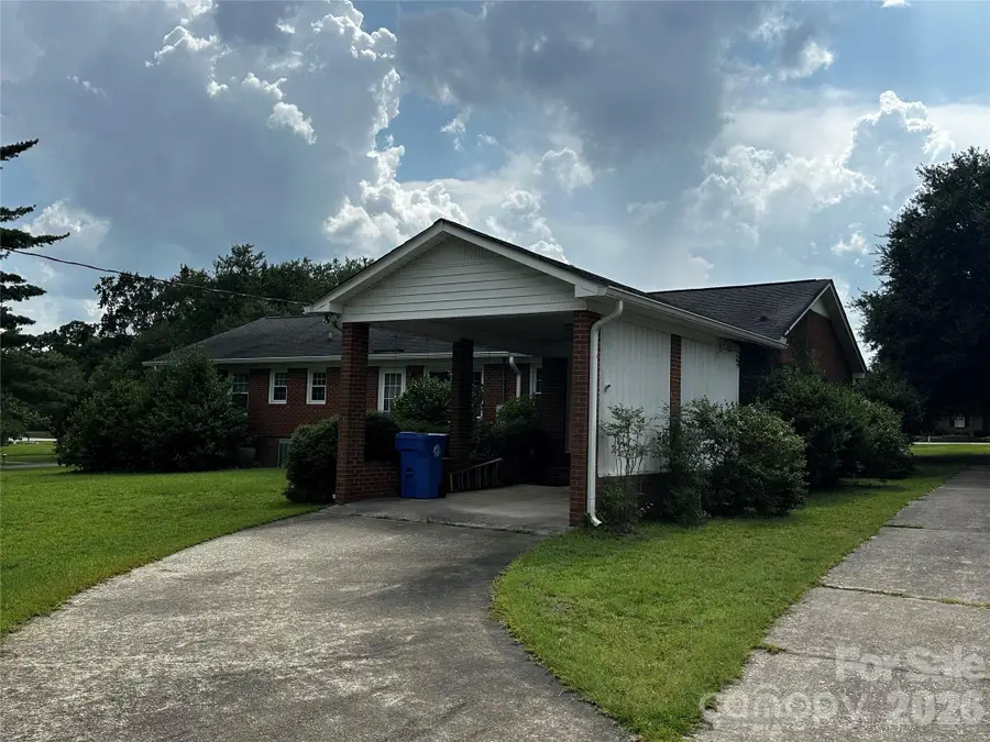 401 S Hickory Street, Pageland, SC 29728 - #3