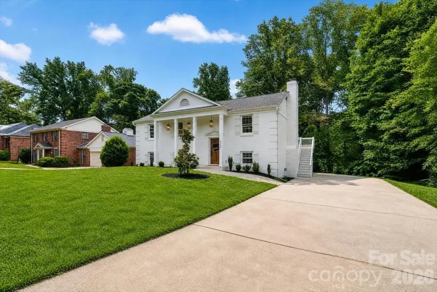 4752 Autumn Leaf Lane, Charlotte, NC 28277 - #3