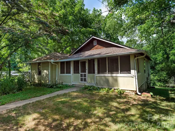 57 Dale Street, Asheville, NC 28806