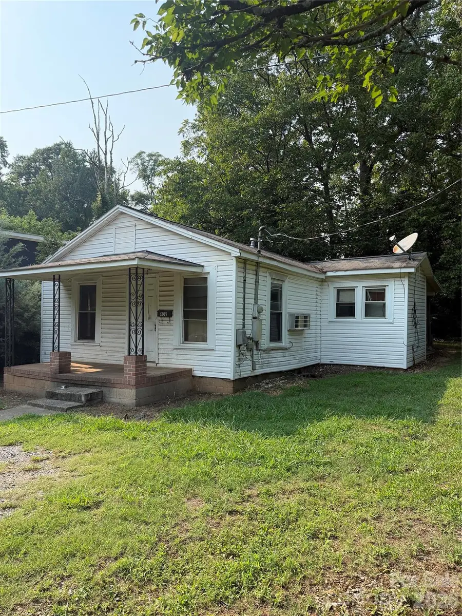402 Lincoln Street, Belmont, NC 28012 - #2