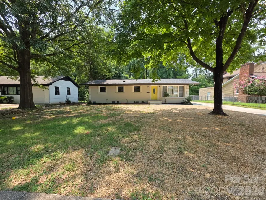 1501 Vancouver Drive, Charlotte, NC 28213 - #2