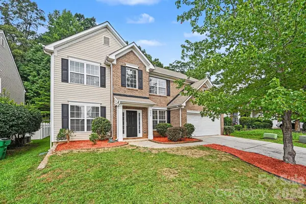 9839 Jeanette Circle, Charlotte, NC 28213