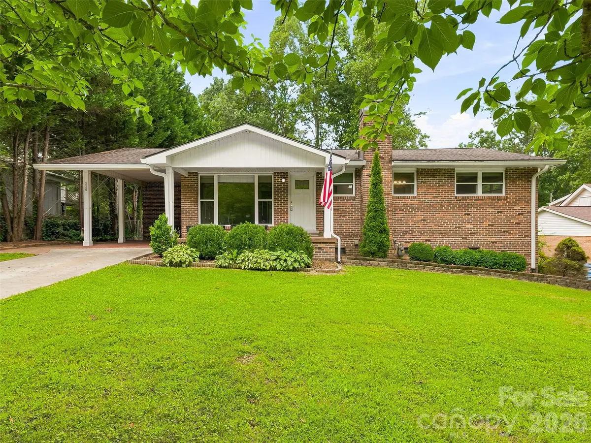 320 Kendale Court, East Flat Rock, NC 28726 - #1