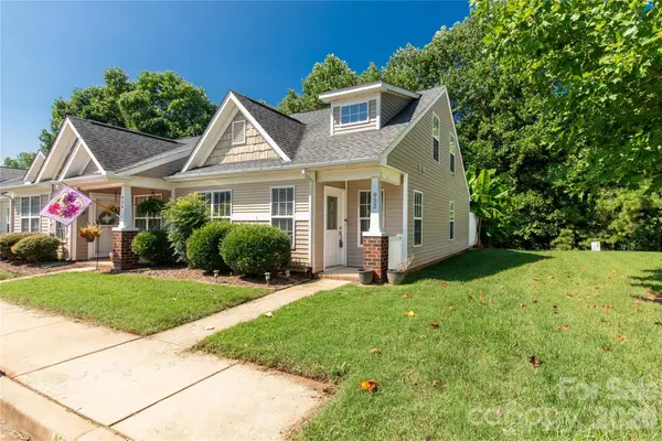952 Olde Towne Way, Rock Hill, SC 29732