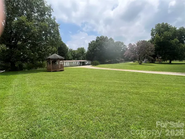 109 Ray Dawn Lane, Mooresville, NC 28117