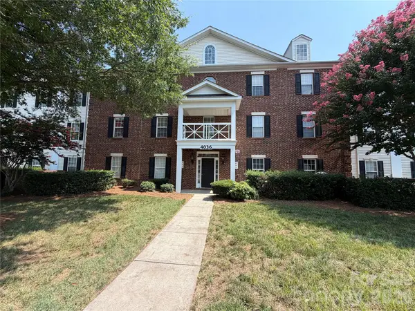 4012 Town Center Road, Harrisburg, NC 28075