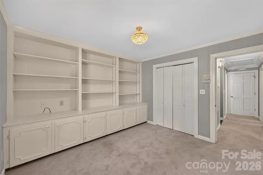 530 25th Avenue Nw, Hickory, NC 28601 - #3