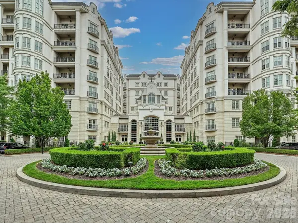 2823 Providence Road #338, Charlotte, NC 28211