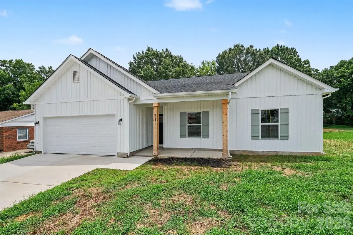 312 E Talleyrand Avenue, Monroe, NC 28271 - #1