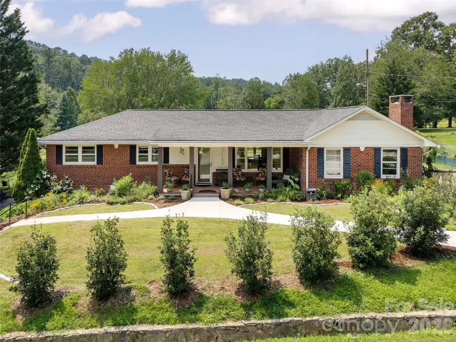 525 Carson Drive, Hendersonville, NC 28791 - #3