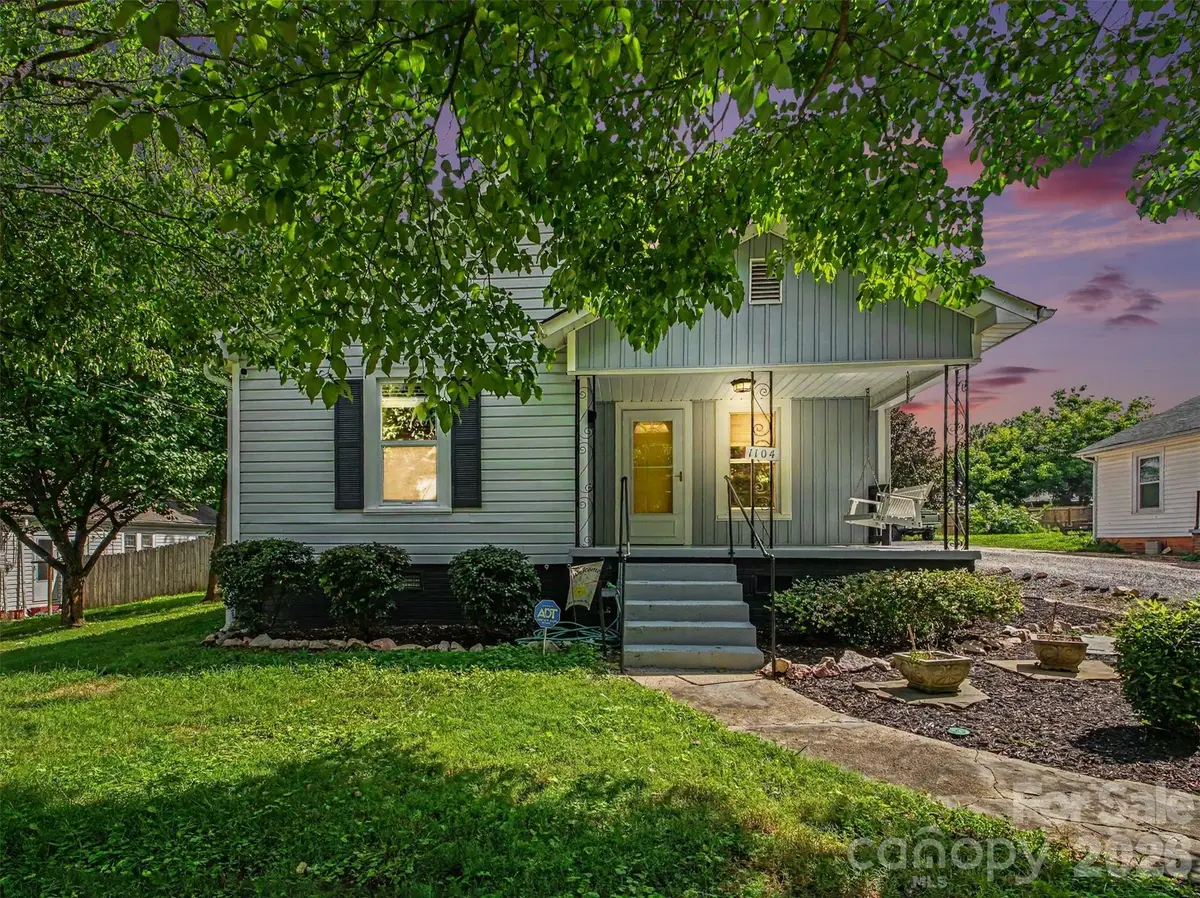 1104 Venus Street, Kannapolis, NC 28083 - #1