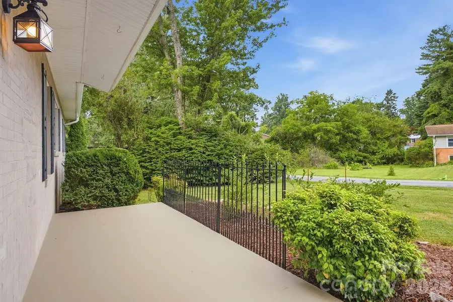216 Lyndale Road, Hendersonville, NC 28739 - #3