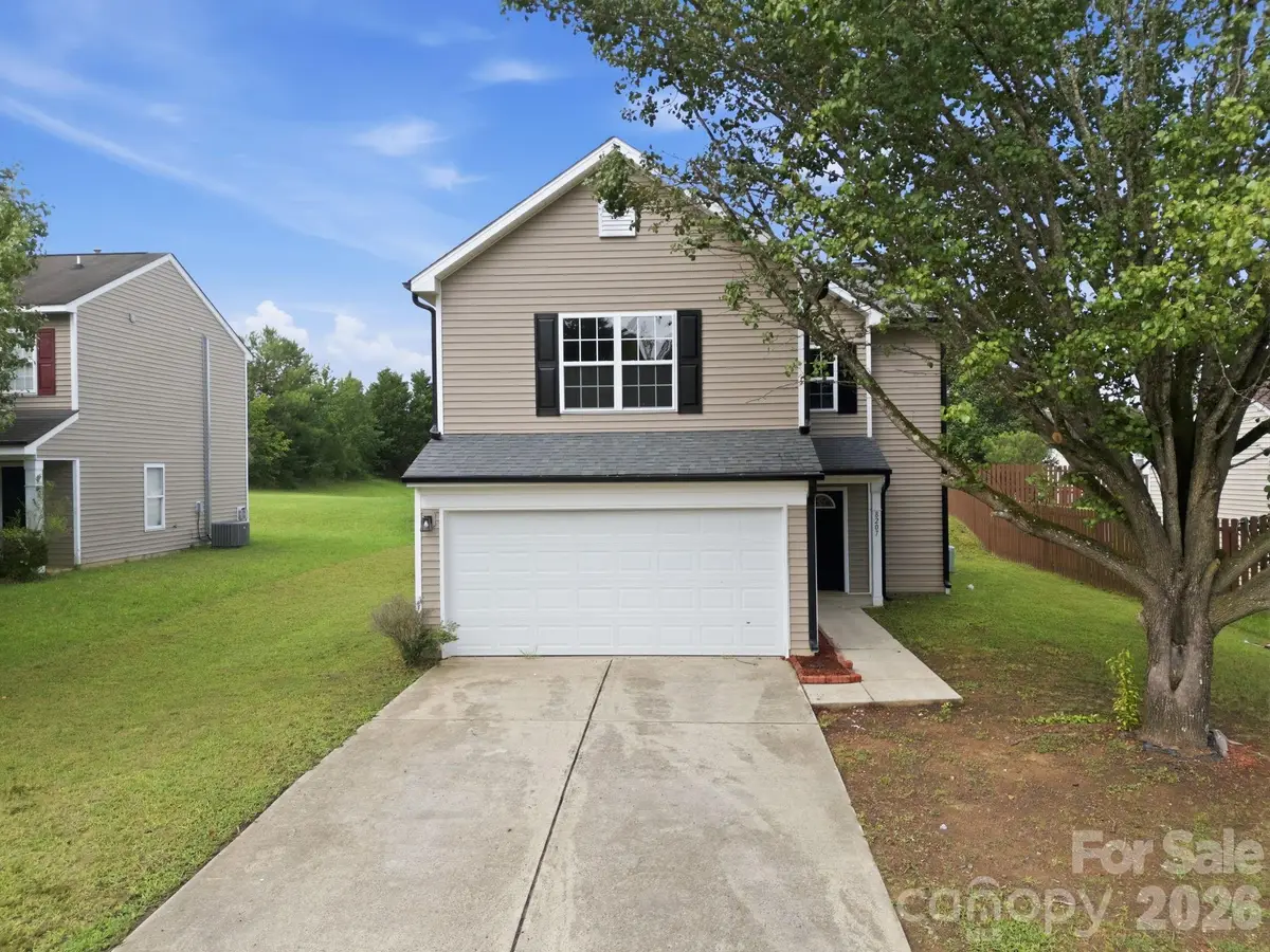 8207 Belmont Stables Drive, Charlotte, NC 28216 - #1