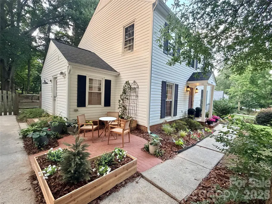 8929 Gamesford Drive, Charlotte, NC 28277 - #2