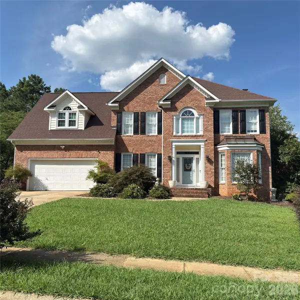 4902 Shannamara Drive, Matthews, NC 28104