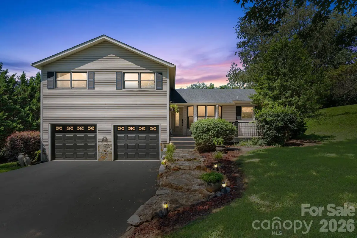 6 Pleasant Run, Asheville, NC 28806 - #1
