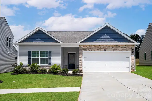 8203 Cravat Court, Charlotte, NC 28215