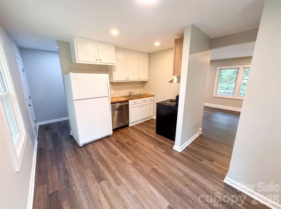 528 Kentbrook Drive, Charlotte, NC 28213 - #2