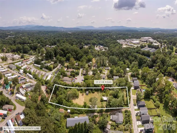 11 Cub Road #4, Asheville, NC 28806