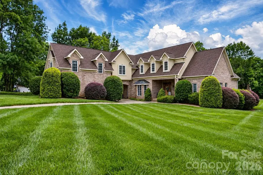 2027 Meadow Run Drive, Matthews, NC 28104 - #2
