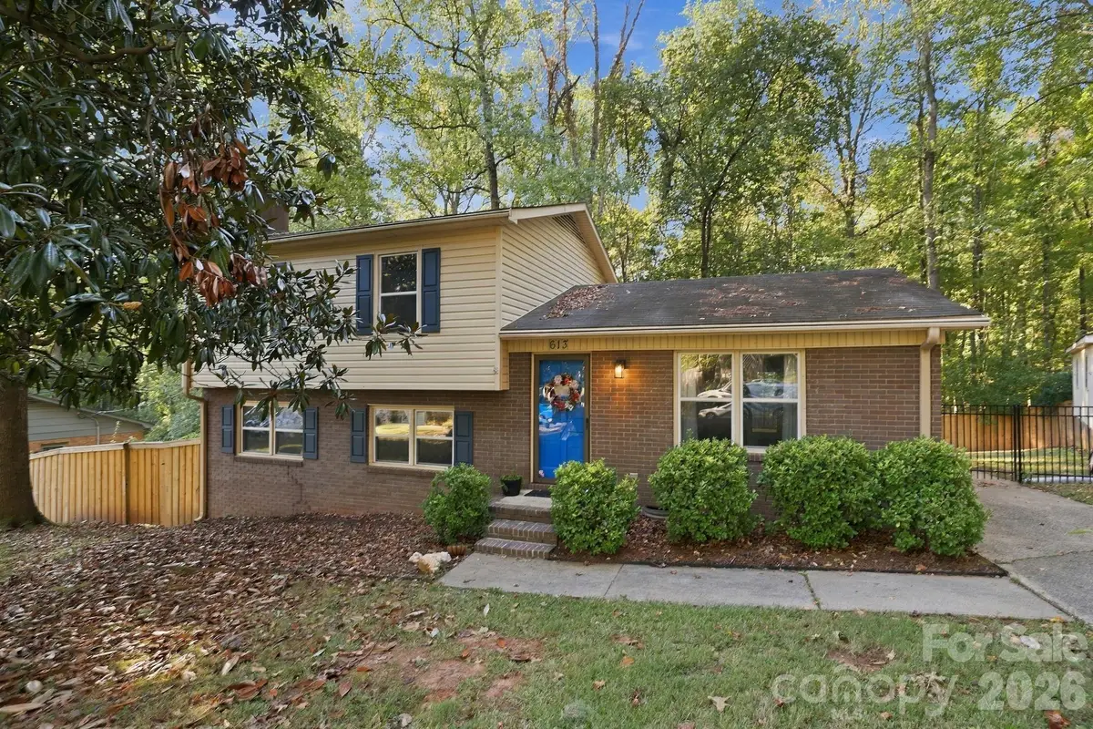 613 Lynn Street, Waxhaw, NC 28173 - #1