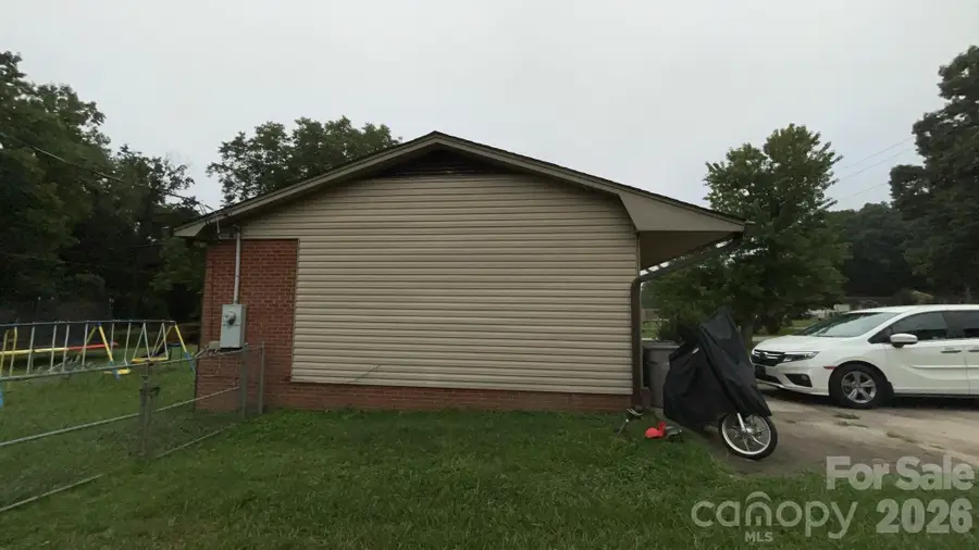 1429 Edgewood Road, Bessemer City, NC 28016 - #3