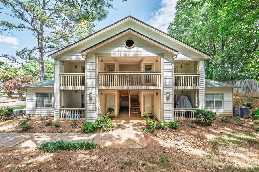 1051 Churchill Downs Court #E, Charlotte, NC 28211 - #2