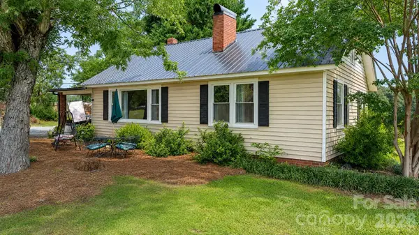 1378 Nc 182 Highway, Lincolnton, NC 28092