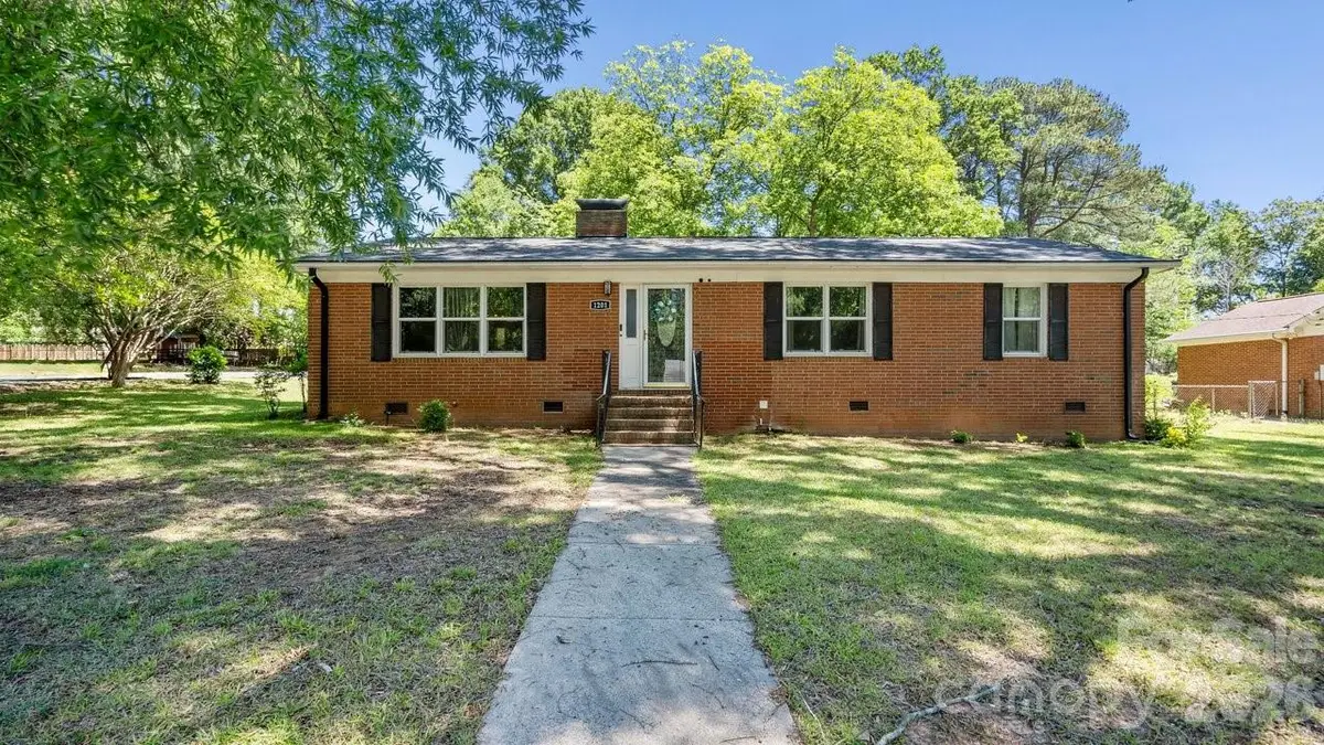 1201 Memory Lane, Monroe, NC 28112 - #1