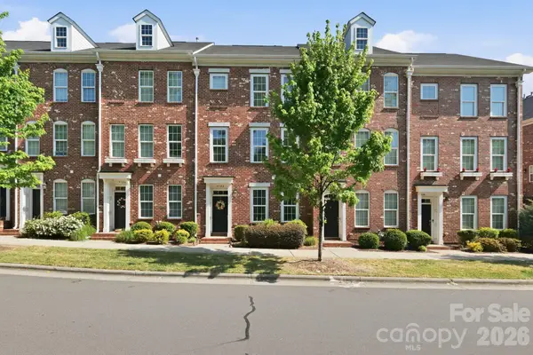 9122 Oban Passage Drive, Charlotte, NC 28273