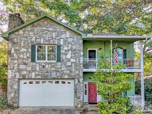 132 Aldersgate Road, Waynesville, NC 28786