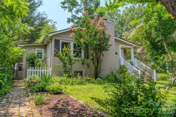 261 Forest Hill Drive, Asheville, NC 28803