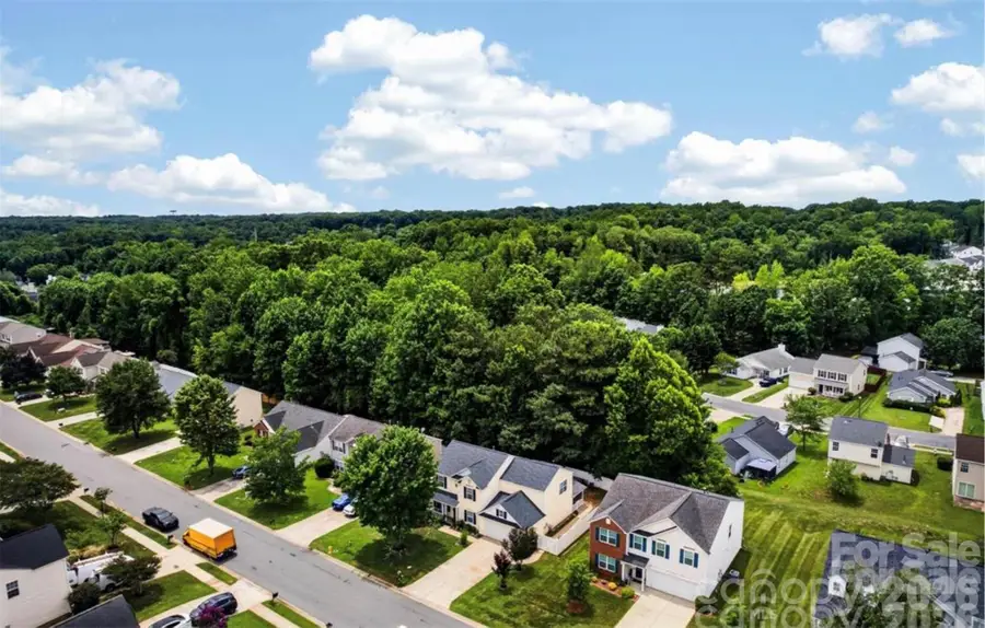 9833 Aventide Lane, Charlotte, NC 28215 - #3