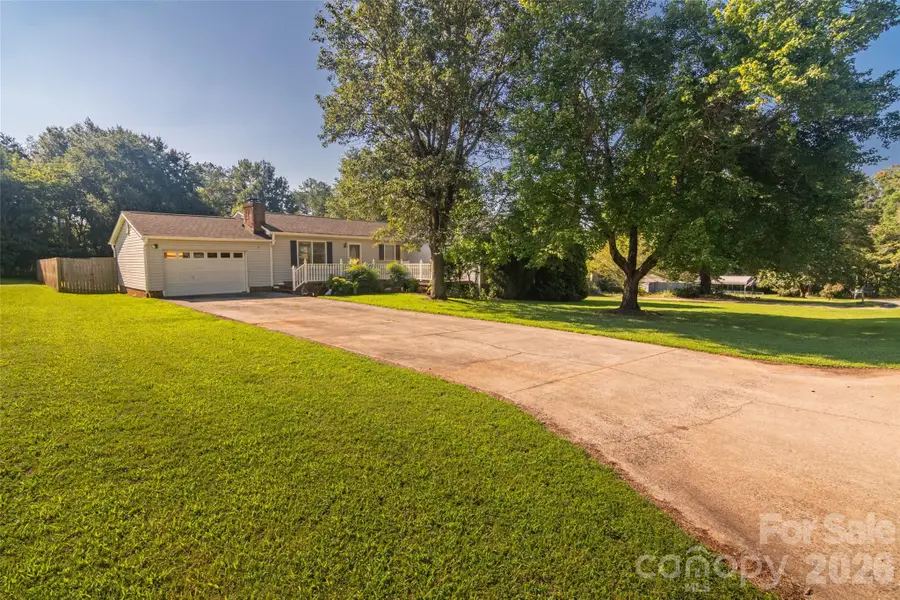 135 Diamond Drive, Ellenboro, NC 28040 - #2