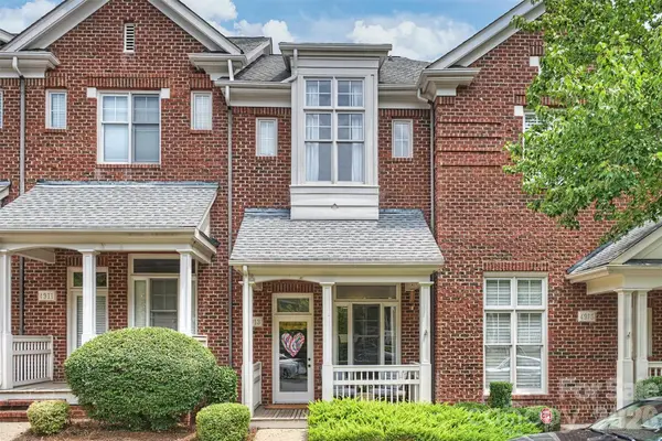 4913 South Hill View Drive, Charlotte, NC 28210