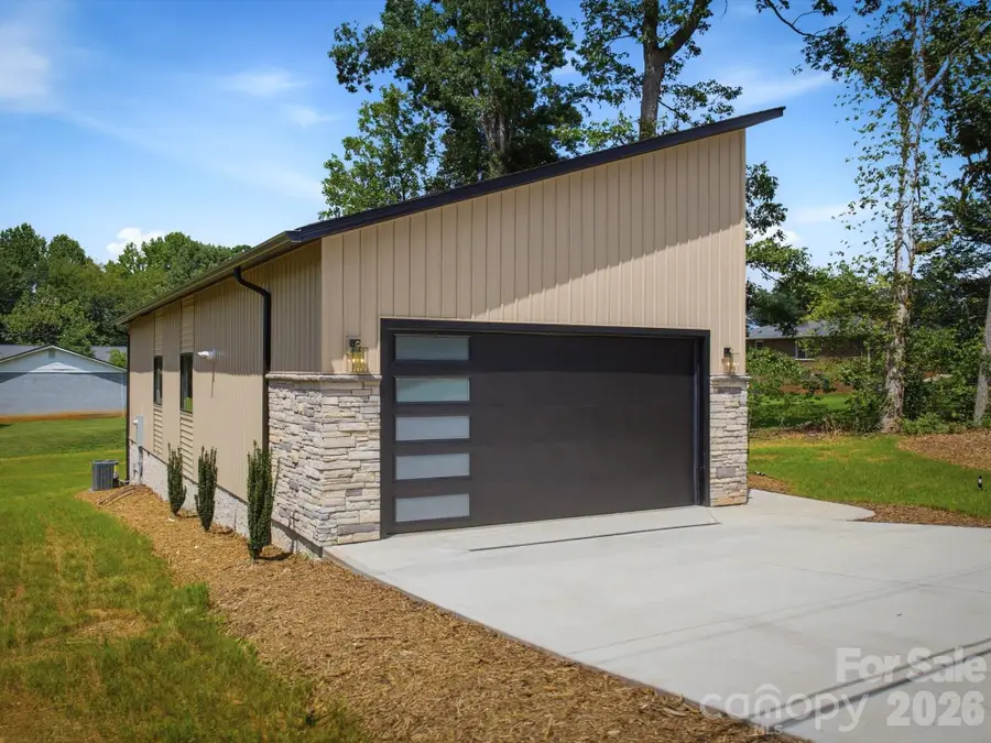 3143 2nd Street, Valdese, NC 28690 - #2