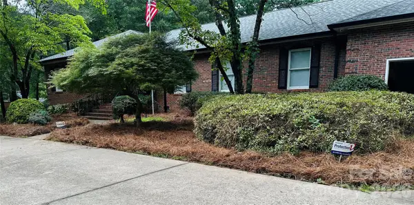 111 Forest Hills Drive, Mount Holly, NC 28120