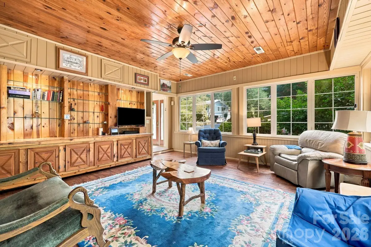 1925 Laurel Park Highway, Hendersonville, NC 28739 - #1