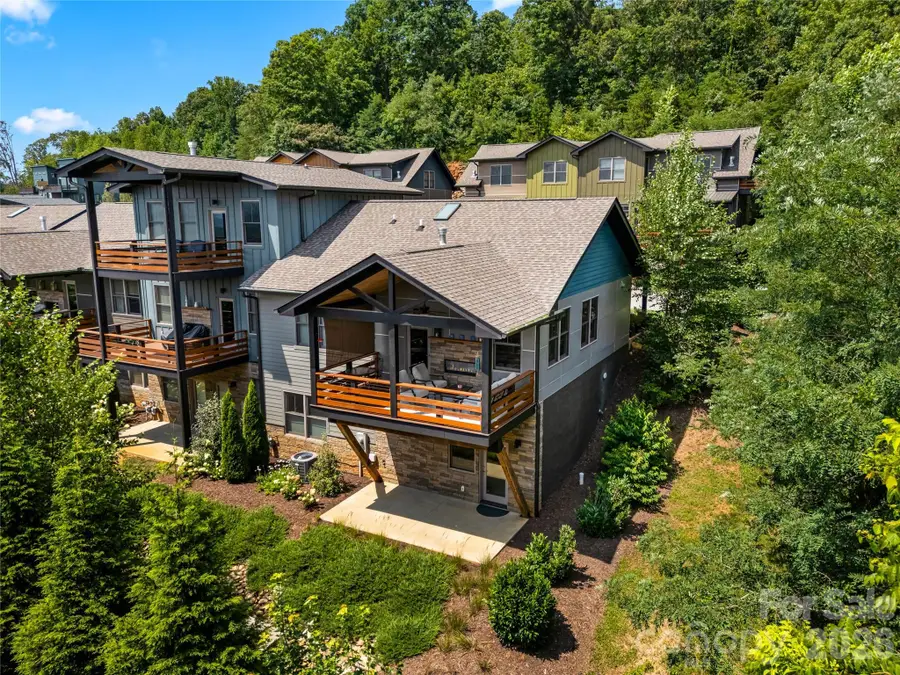 409 Kessler Place, Asheville, NC 28804 - #2