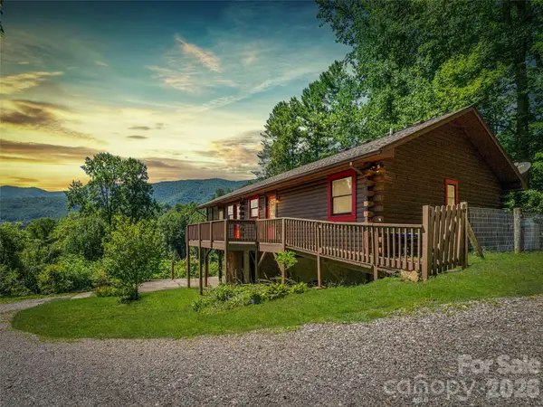 3543 Dark Ridge Road, Sylva, NC 28779