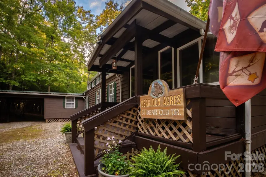 21 Bear Cub Drive, Spruce Pine, NC 28777 - #2