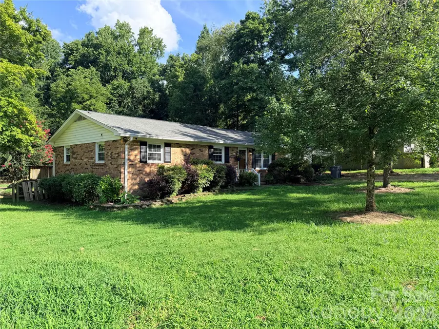 6081 Cambridge Drive, Harrisburg, NC 28075 - #3