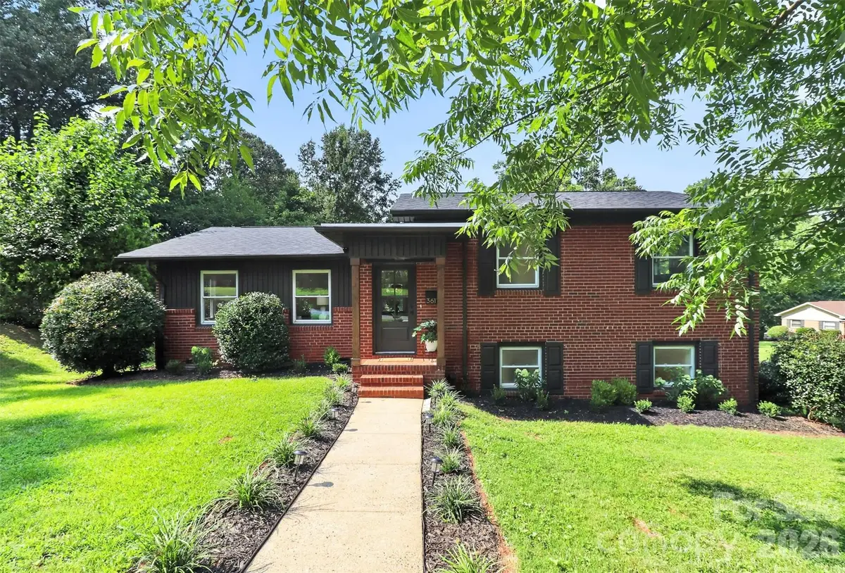 3617 Woodleaf Road, Charlotte, NC 28205 - #1
